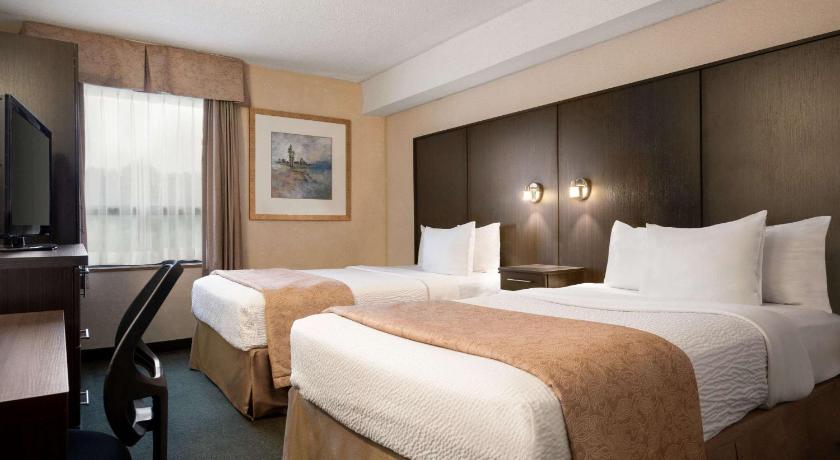 Szoba 2 queen-méretű ággyal – nemdohányzó (2 Queen Beds Non-Smoking) fotója 1