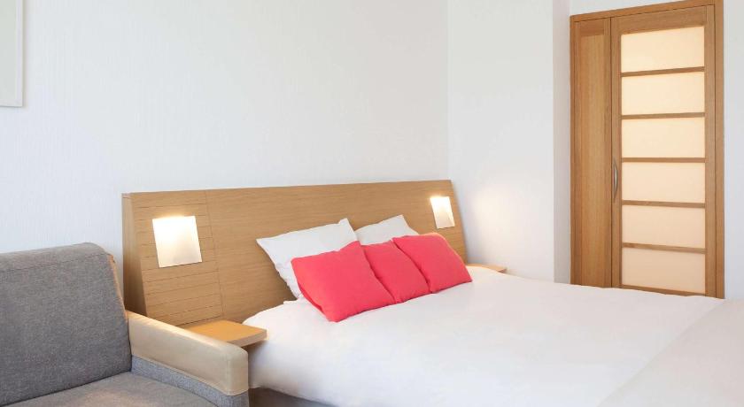 Image of Two Double side-by-side Rooms 3
