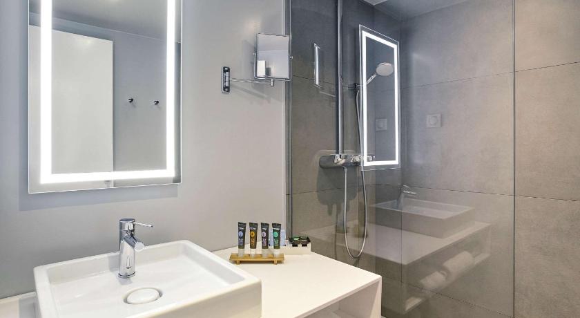 Image of Executive Room-1 Double Bed 2