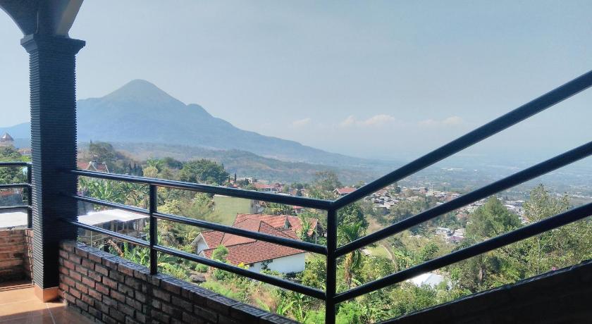 Villa Raung Indah Tretes