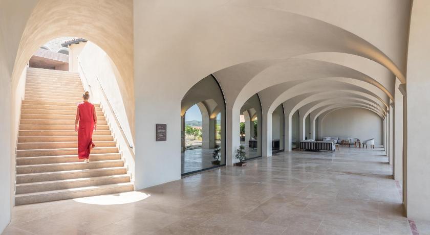 Euphoria Retreat - A Holistic Wellbeing Destination Spa