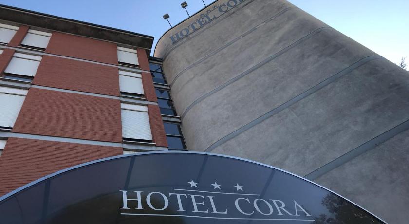 Hotel Cora