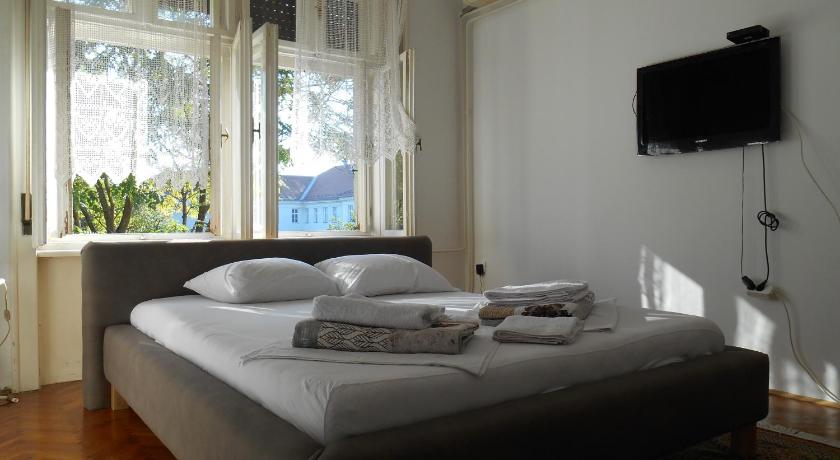 Dunavski Park — Hotel in Novi Sad
