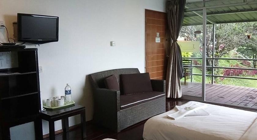 キナバル国立公園 J Residence 3つ星 ホテル スイート