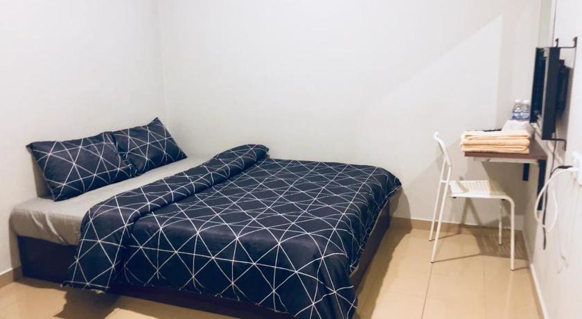 Lunas Homestay photo
