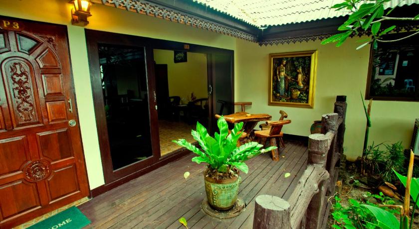 Image of Garden Room for 3 People 2