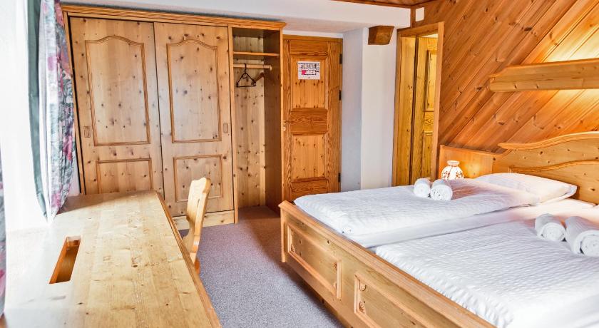 Image of Double Room 4