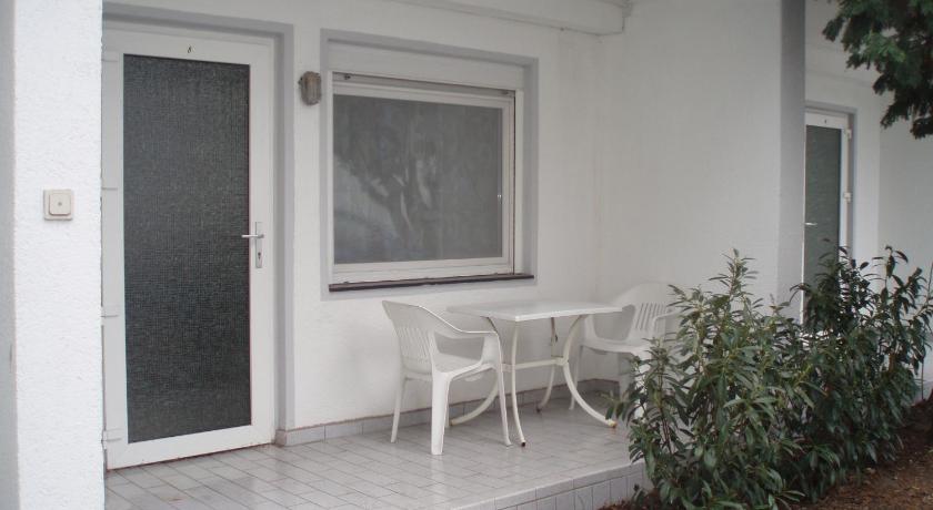 Image of Apartment with Terrace and Double Bed EG 04 8