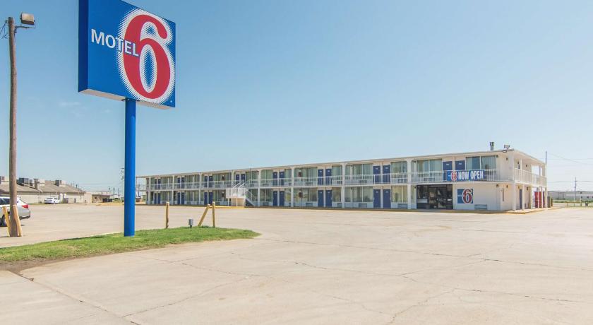 Motel 6-Liberal, KS