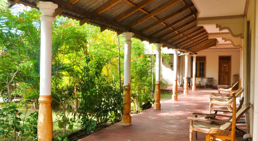 Hotel Alas Garden - image 4