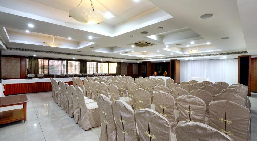 Hotel Geetha Regency