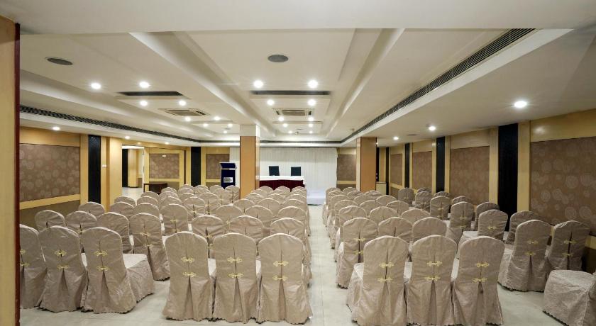 Hotel Geetha Regency
