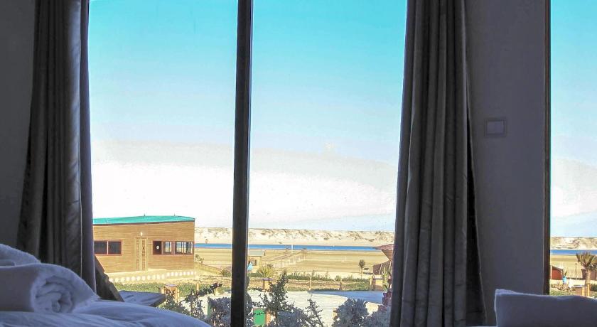 Image of Bungalow with Sea View 0