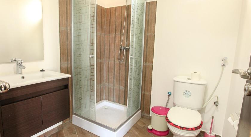 Image of Deluxe Bungalow with Sea View 2