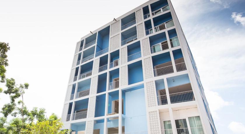 パタヤ DeeProm Pattaya Hotel 3つ星 ホテル 施設