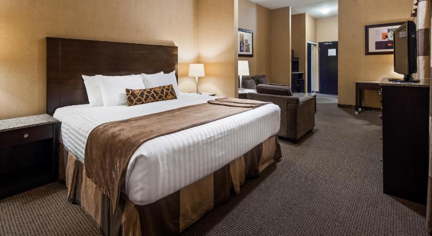 Best Western Plus South Edmonton Inn and Suites