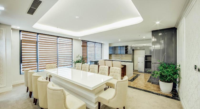 Ảnh của Suite Hạng Tổng Thống (Presidential Suite) 16