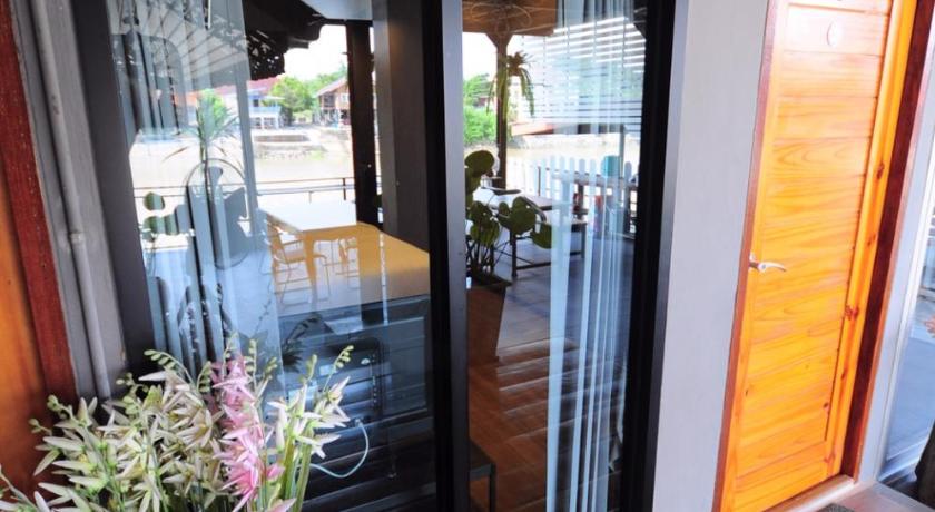 Image of Deluxe Room 14