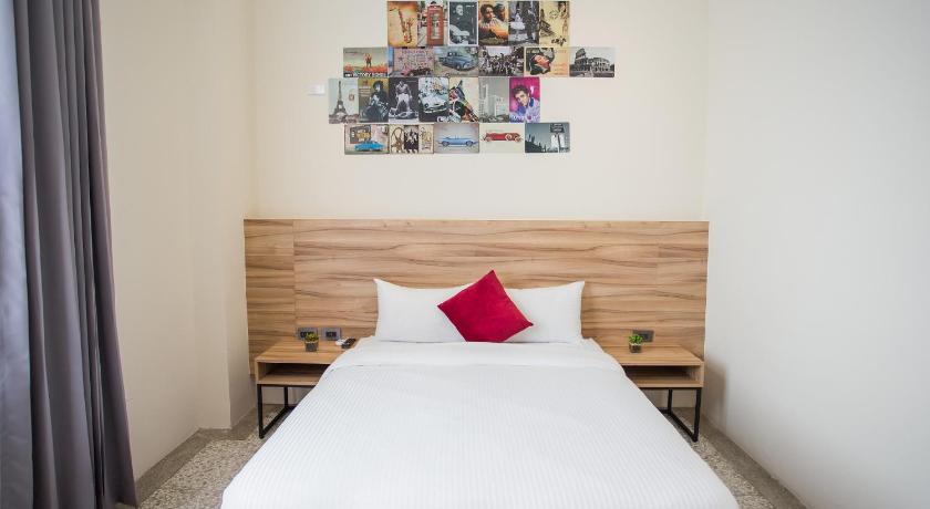 Image of Standard Double Room 8