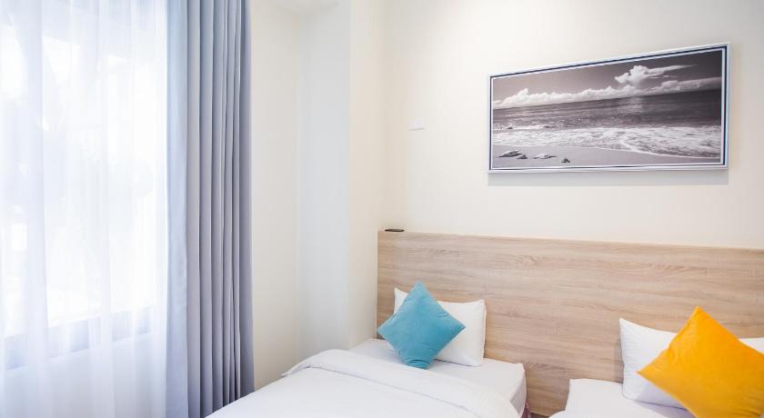 Image of Standard Twin Room 8
