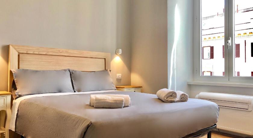 Audrey's Roman Holidays - Rome Suites &amp; Rooms — Hotel in Rome