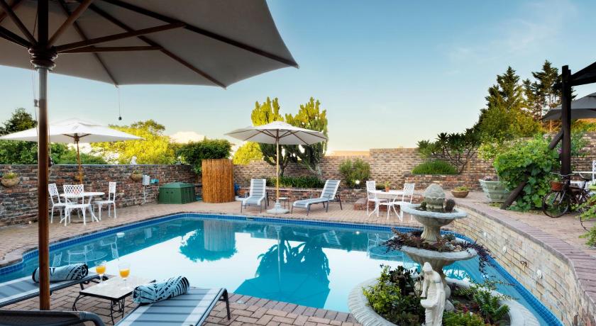 Shawheim@Hartenbos — Hotel in Mossel Bay