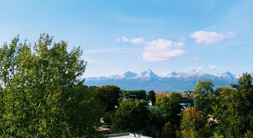 Mountain View Studio Apartment — Hotel in Poprad