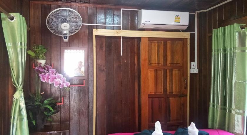 Image of Double Room with Terrace with Air Condition 11