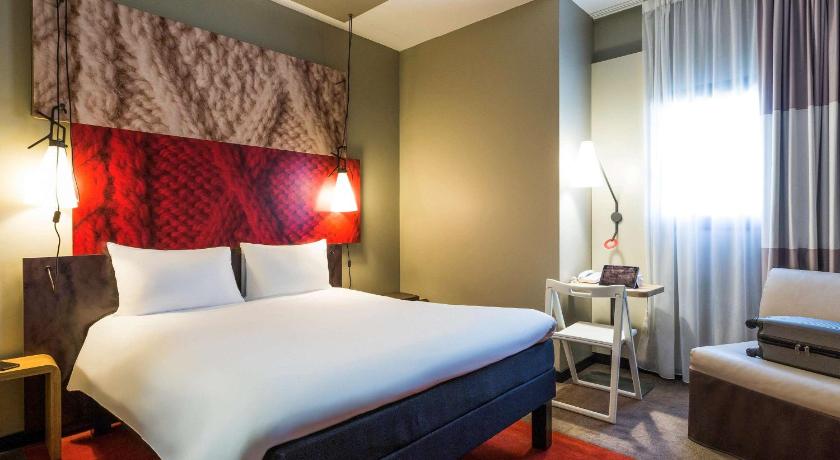 Image of Comfort Room with A Double Bed 1