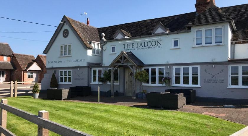 The Falcon At Hatton