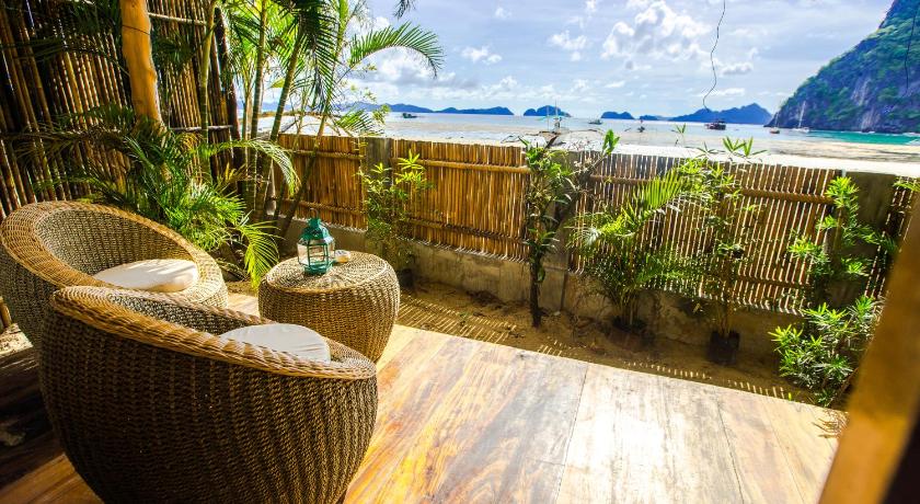 Maligaya Beach Bungalows photo