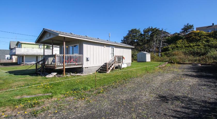 Driftwood Cottage photo