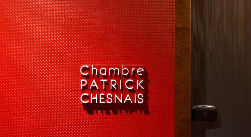 Image of Junior Suite with King Bed 11