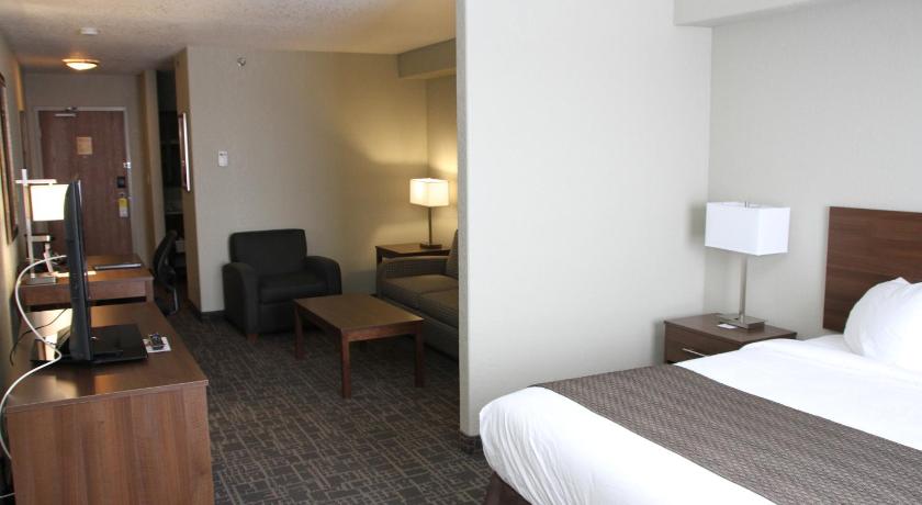 Days Inn & Suites by Wyndham Yorkton