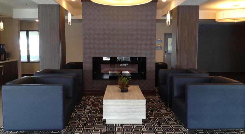 Days Inn & Suites by Wyndham Yorkton photo