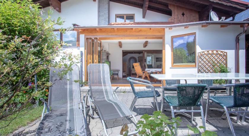 Chalet Holzerstubn photo