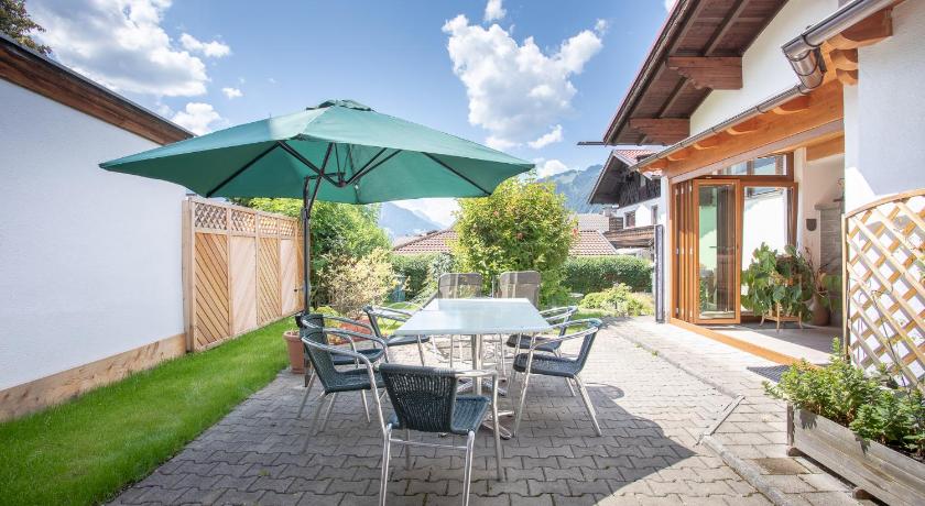 Chalet Holzerstubn photo