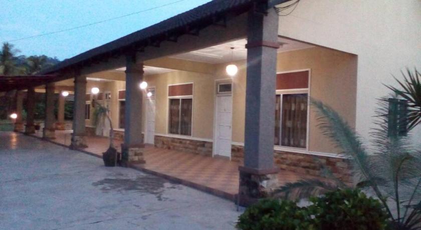 Sura Permai Guesthouse Dungun Prices Photos Reviews Address Malaysia