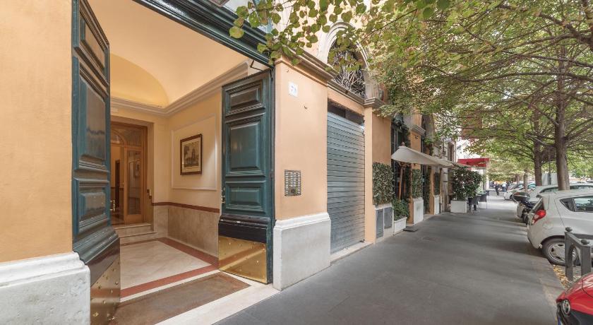 Villa Borghese Roomy Flat photo
