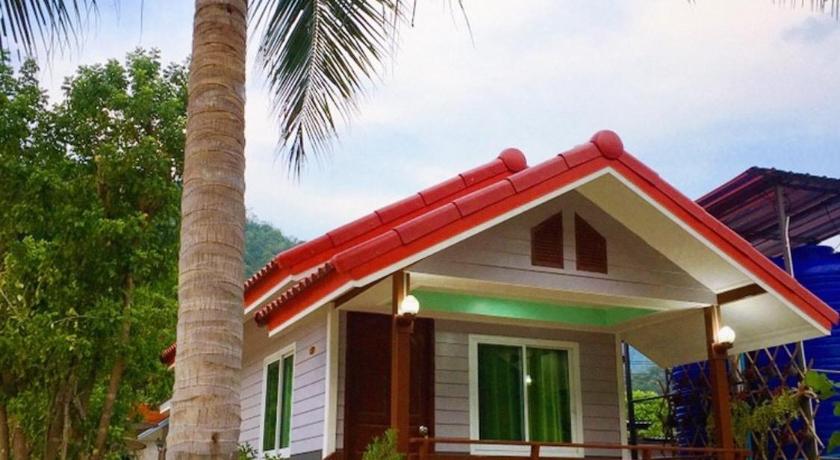 北碧 River Hill Side Resort 2星级 酒店 泳池