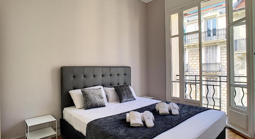 Nestor&Jeeves - LILAS BUFFA - Central - Close sea - Top Floor photo