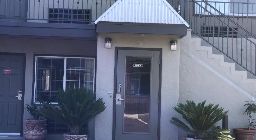 Bay Bridge Inn Oakland photo