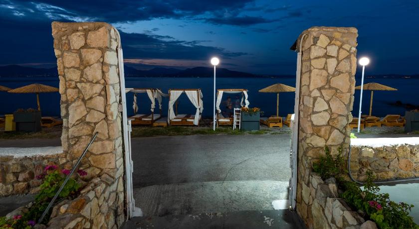 Hotel Agamemnon Beach