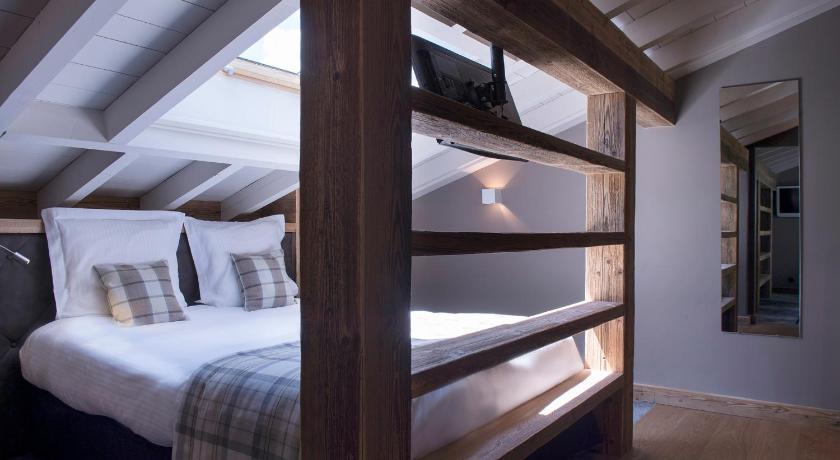 Image of Attic Suite 1