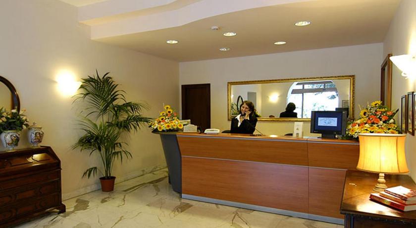 Hotel Eden photo