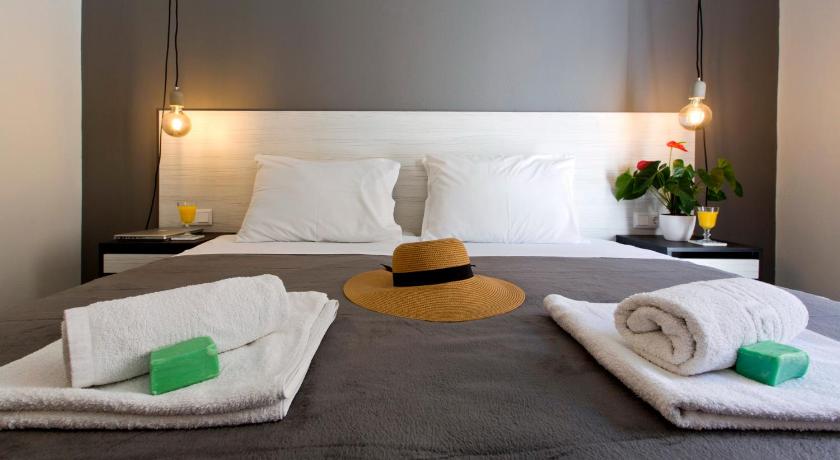 LOC HOSPITALITY Urban Suites photo