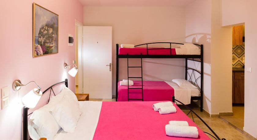 Marilena House Apartments & Studios photo
