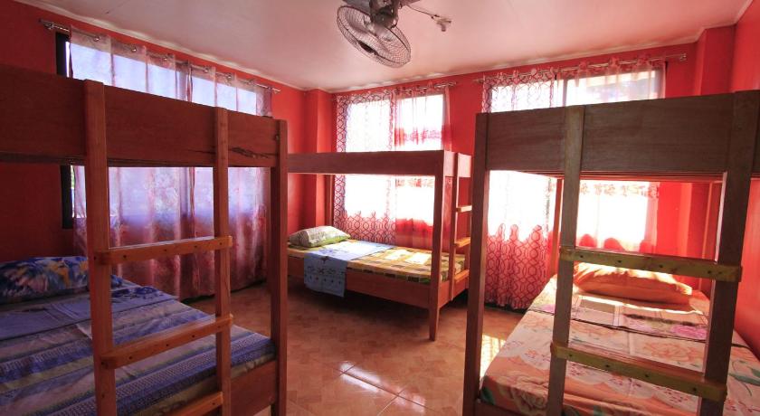 Bunk Bed in Mixed Dormitory Room, Joval Homestay in Palawan