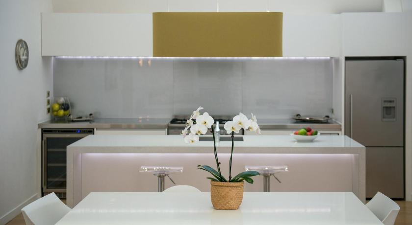 Luxurious Loft Apartments in the heart of Ahuriri photo