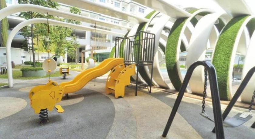 Puchong Skypod 8-10pax | Walk IOIMall 10min Sunway - image 3